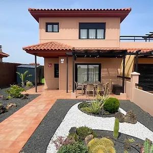 https://villa-twins.in-canary-islands.com